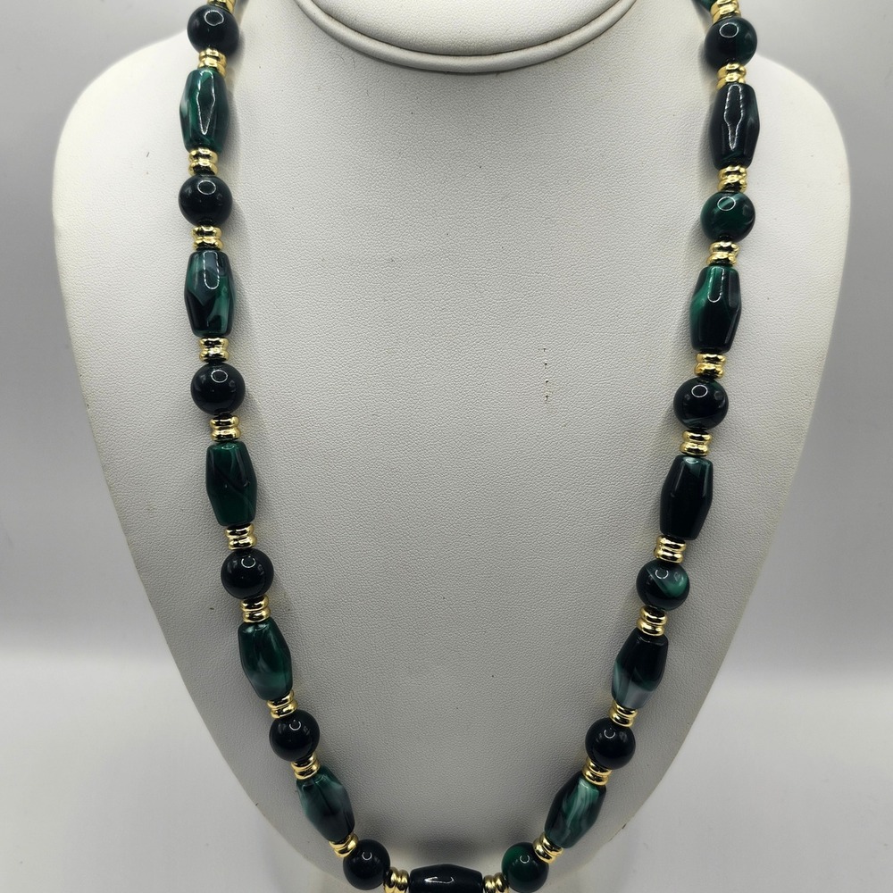 Vintage Green Swirl Acrylic Bead Necklace Gold Tone Spacers Spring Ring Clasp